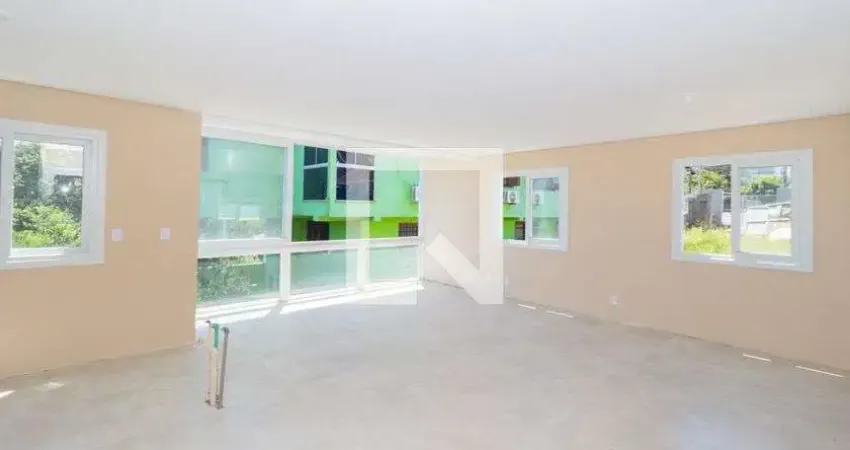 Casa para Venda - Nossa Sra das Graças, 3 Quartos,  155 m² - Canoas