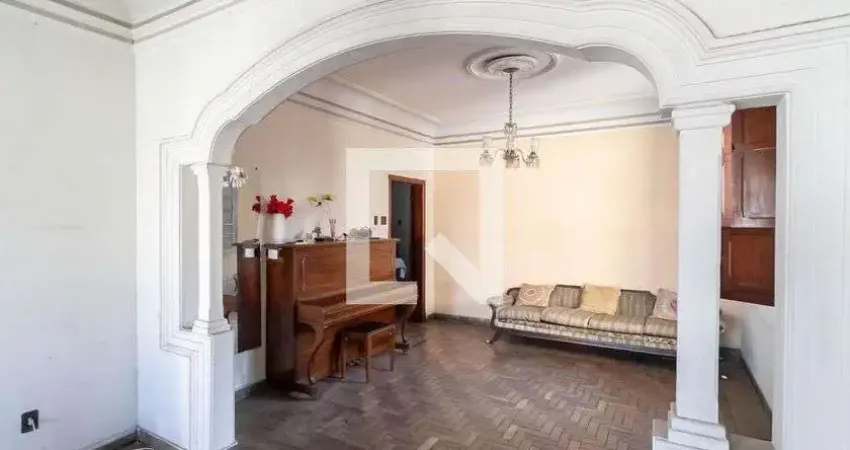 Casa para Venda - Floresta, 4 Quartos,  310 m² - Belo Horizonte