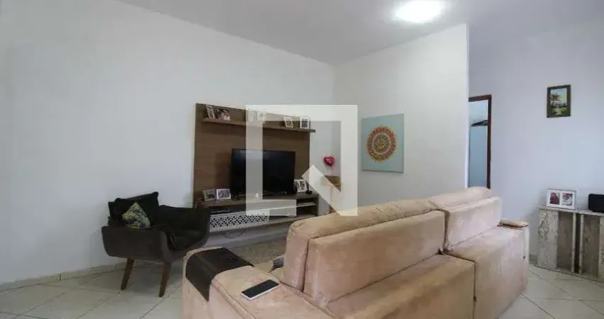 Casa para Venda - Jacarepaguá, 3 Quartos,  285 m² - Rio de Janeiro