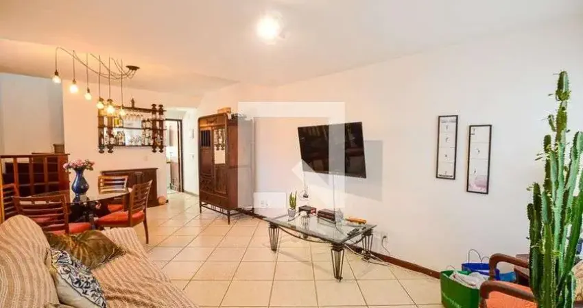 Casa para Venda - Cantagalo, 3 Quartos,  142 m² - Niterói