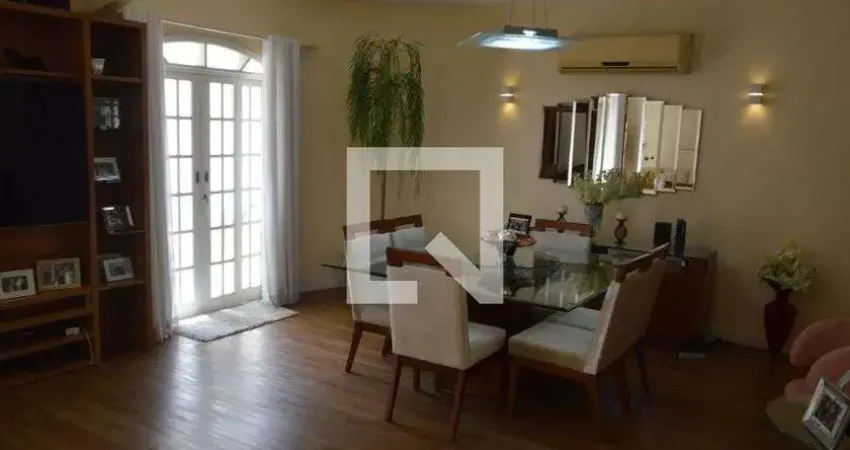 Casa para Venda - Taquara, 4 Quartos,  339 m² - Rio de Janeiro