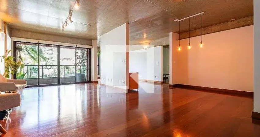 Apartamento para Venda - Vila Madalena, 2 Quartos,  142 m² - São Paulo