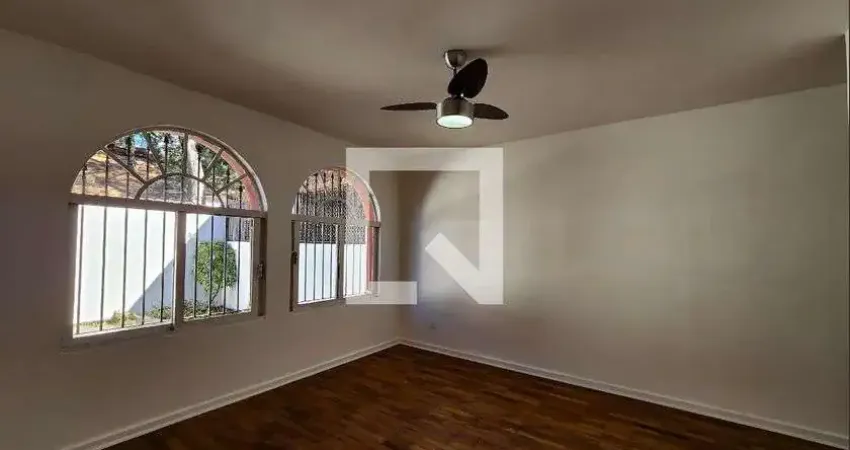 Casa para Venda - Butantã, 3 Quartos,  126 m² - São Paulo