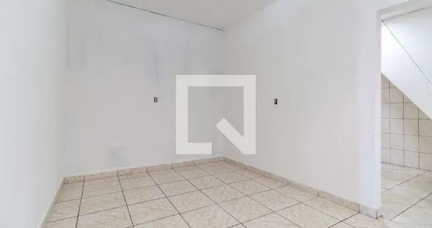 Casa para Venda - Vila Fátima, 8 Quartos,  250 m² - Guarulhos
