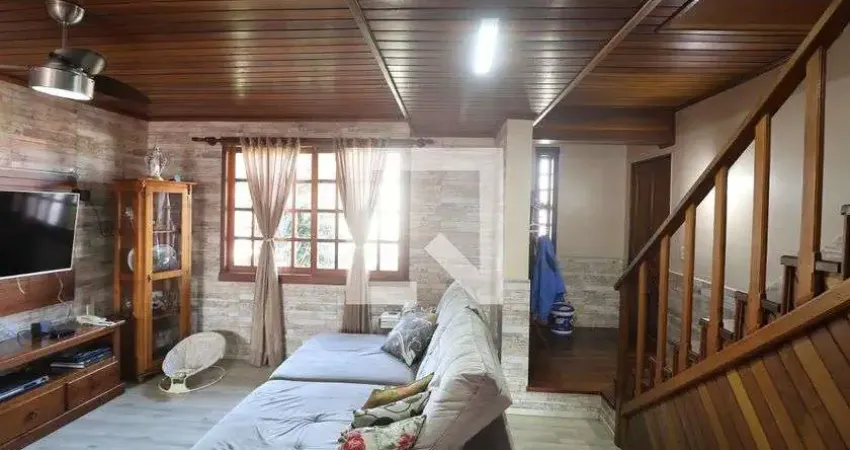 Casa para Venda - Estância Velha, 4 Quartos,  170 m² - Canoas
