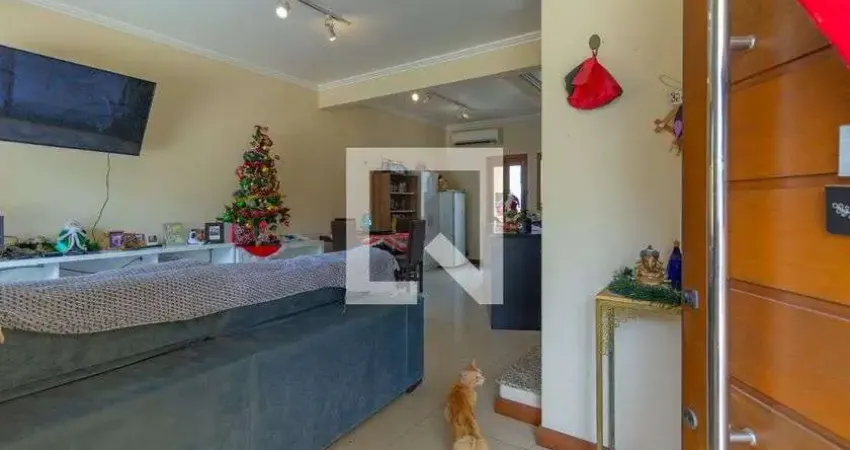 Casa para Venda - Nossa Sra das Graças, 3 Quartos,  180 m² - Canoas