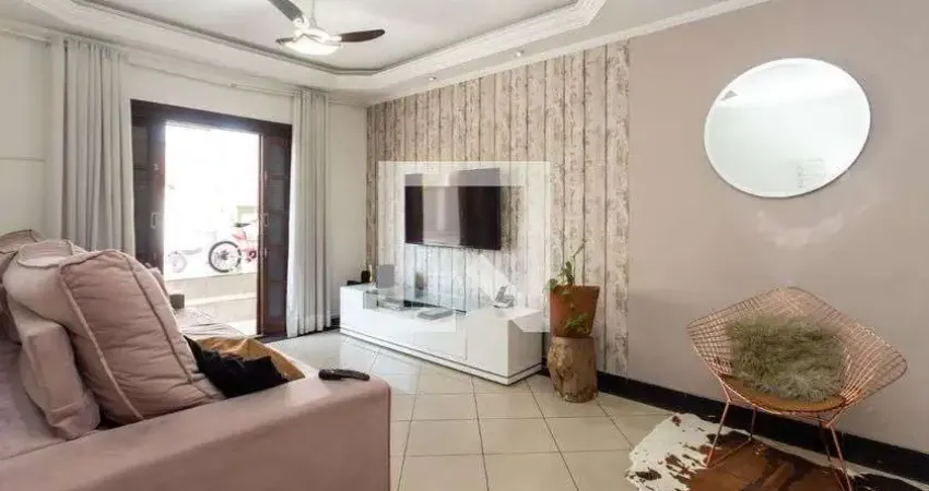 Casa para Venda - Picanço, 4 Quartos,  142 m² - Guarulhos