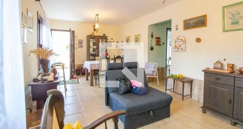 Casa para Venda - Guarujá, 3 Quartos,  111 m² - Porto Alegre