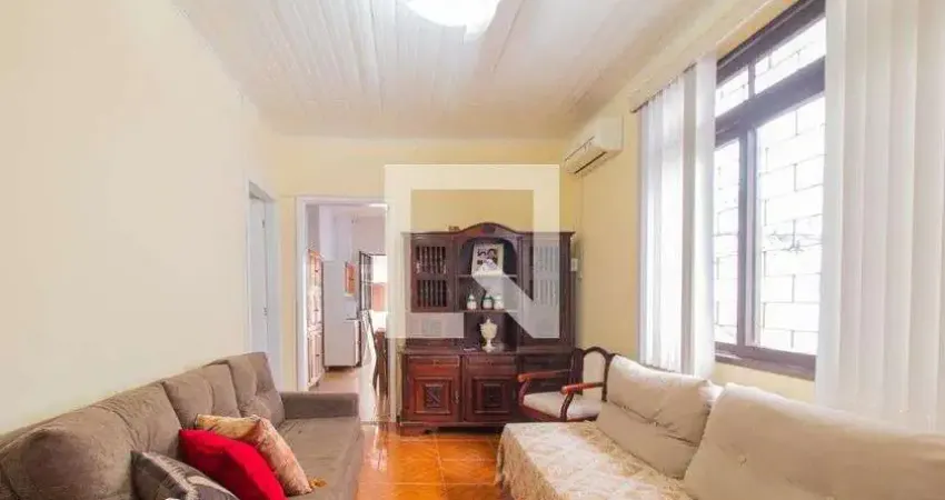 Casa para Venda - Cavalhada, 6 Quartos,  98 m² - Porto Alegre
