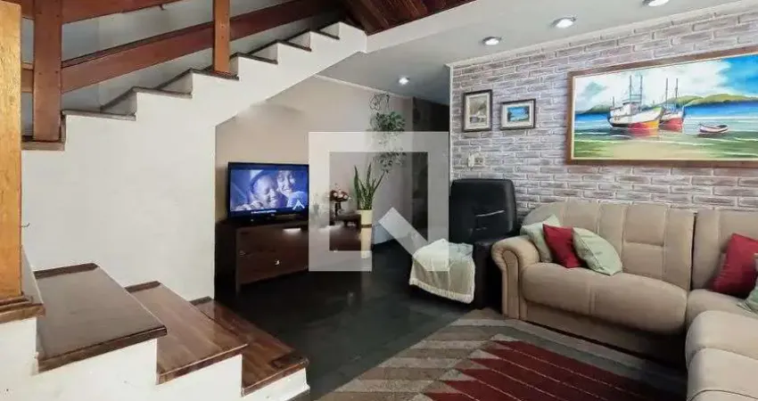 Casa para Venda - Centro, 4 Quartos,  240 m² - Guarulhos