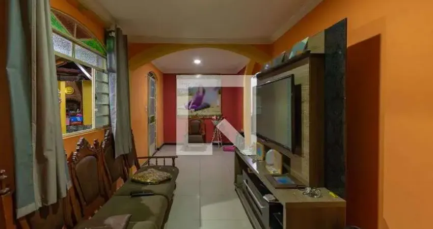 Casa para Venda - Minascaixa, 6 Quartos,  200 m² - Belo Horizonte