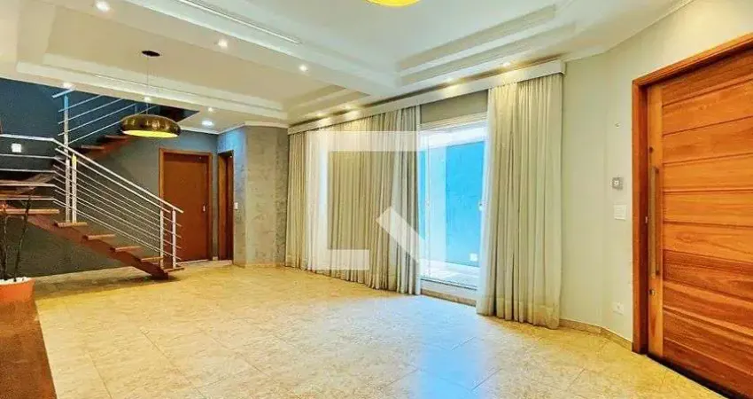 Casa para Venda - Jardim Cocaia, 4 Quartos,  197 m² - Guarulhos