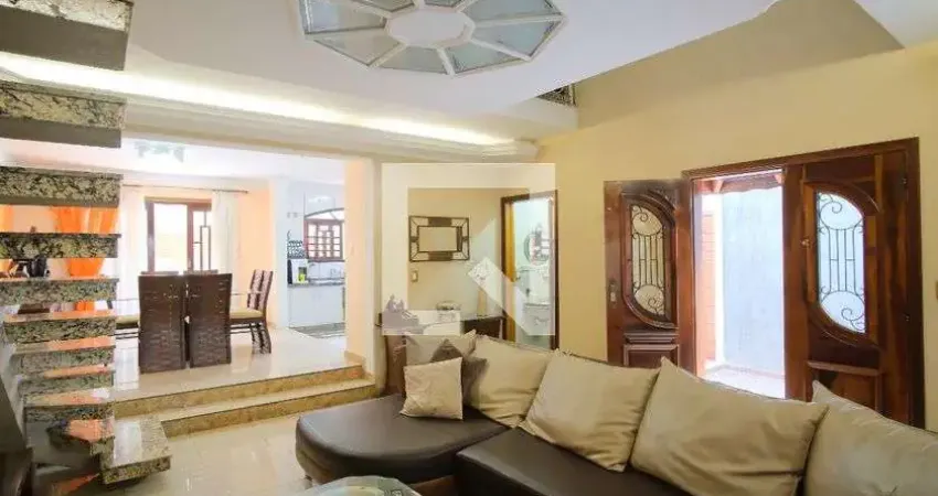 Casa para Venda - Vila Carrão, 3 Quartos,  330 m² - São Paulo