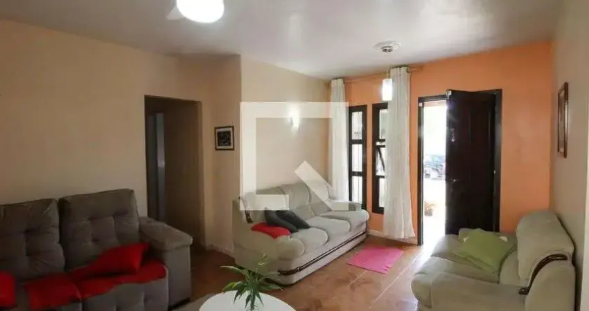 Casa para Venda - Igará, 5 Quartos,  150 m² - Canoas