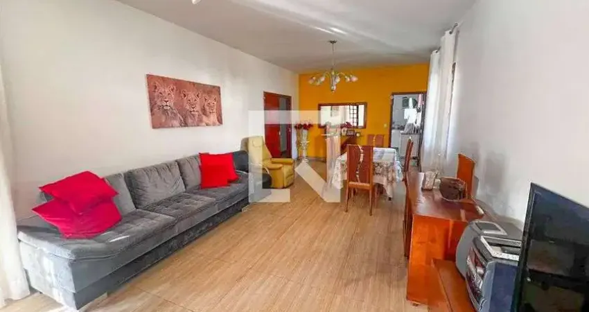 Casa para Venda - Jardim América, 4 Quartos,  230 m² - Belo Horizonte