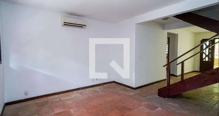 Casa para Venda - Engenho do Mato, 4 Quartos,  262 m² - Niterói
