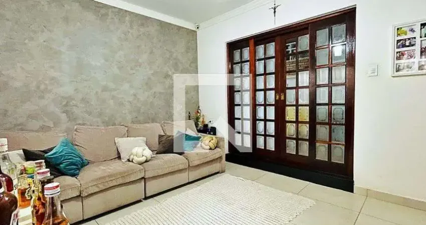 Casa para Venda - Jardim Cocaia, 2 Quartos,  203 m² - Guarulhos