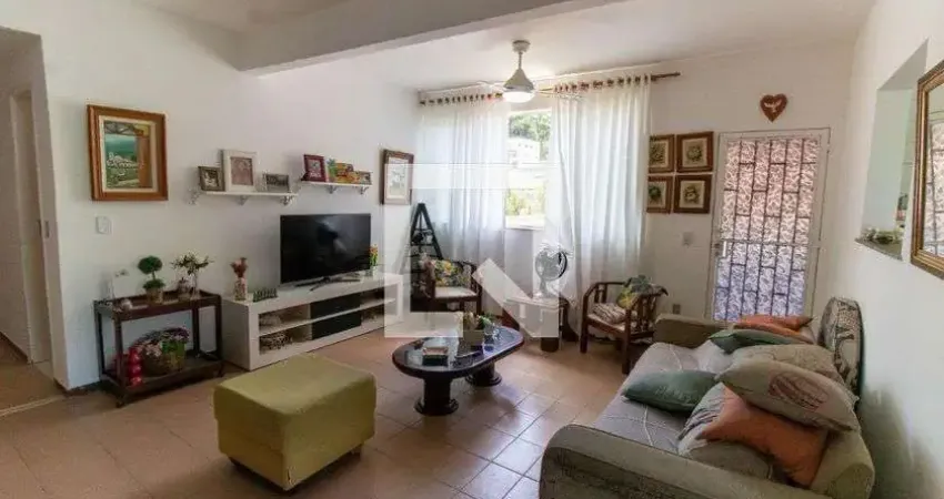 Casa para Venda - Engenho do Mato, 7 Quartos,  300 m² - Niterói