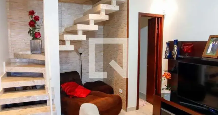 Casa para Venda - Jardim das Flores, 2 Quartos,  185 m² - Osasco