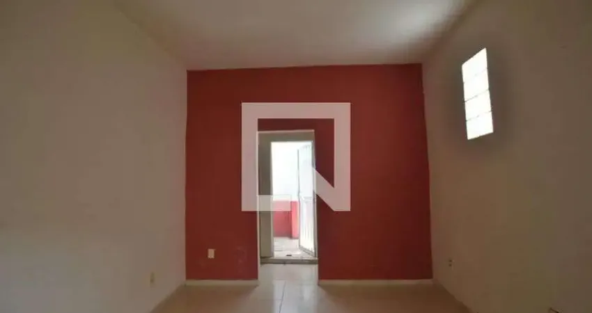 Casa para Venda - Olaria, 1 Quarto,  62 m² - Rio de Janeiro