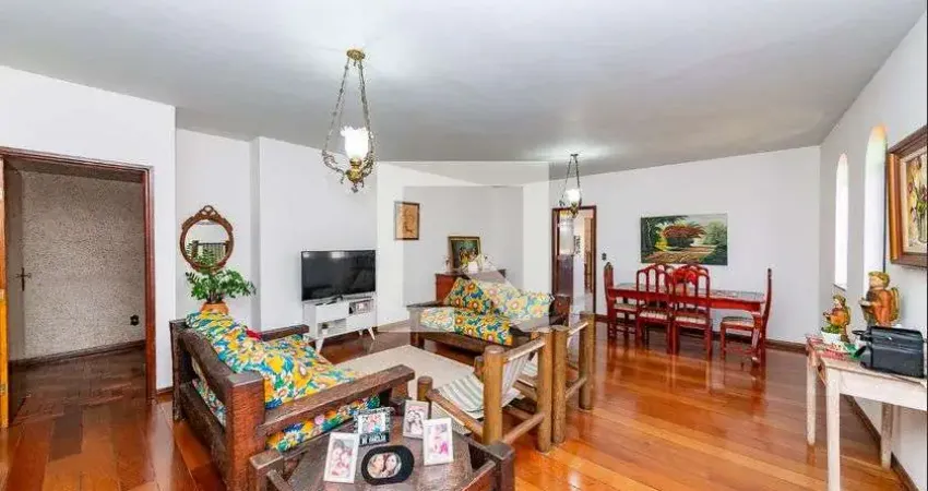 Casa para Venda - Havaí, 6 Quartos,  325 m² - Belo Horizonte