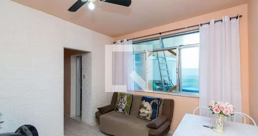 Casa para Venda - Olaria, 4 Quartos,  250 m² - Rio de Janeiro