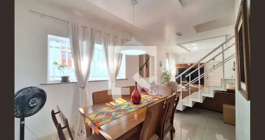 Casa para Venda - Catete, 3 Quartos,  300 m² - Rio de Janeiro