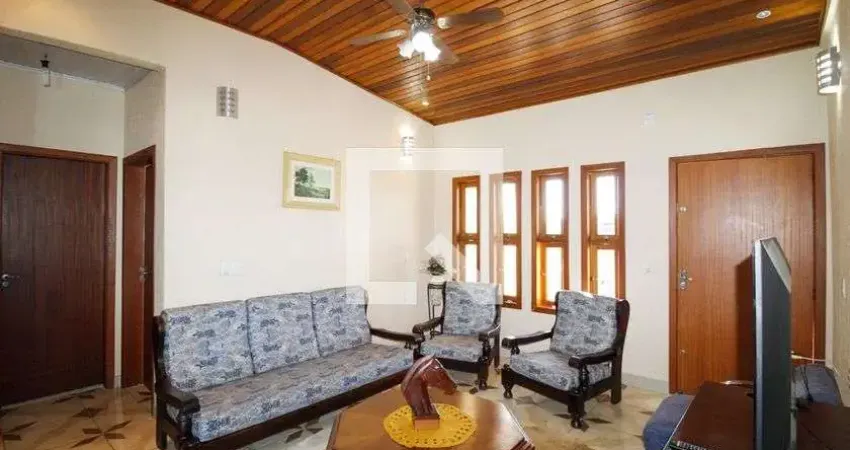 Casa para Venda - Harmonia, 3 Quartos,  313 m² - Canoas