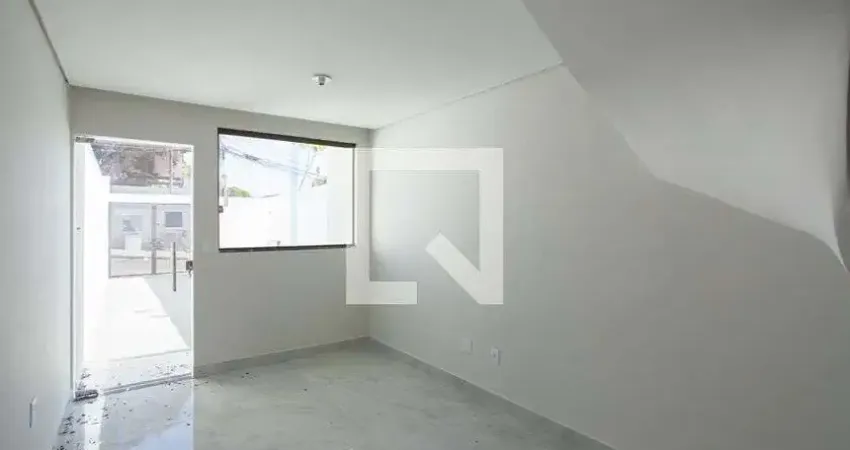 Casa para Venda - Candelária, 2 Quartos,  120 m² - Belo Horizonte
