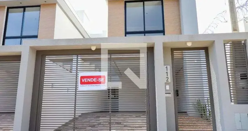Casa para Venda - Padre Reus, 3 Quartos,  163 m² - São Leopoldo