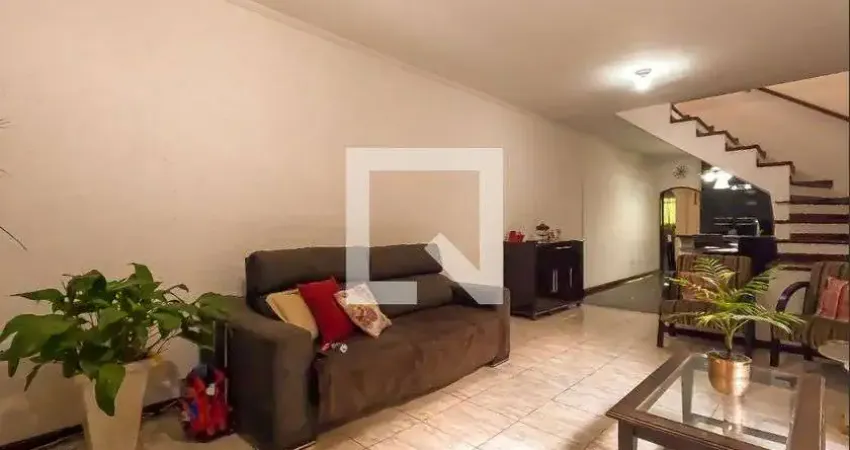 Casa para Venda - Jardim Cocaia, 3 Quartos,  180 m² - Guarulhos