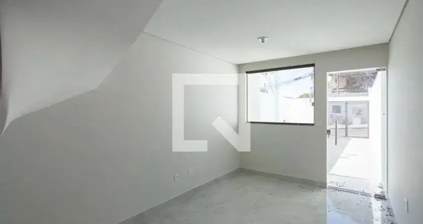 Casa para Venda - Candelária, 2 Quartos,  120 m² - Belo Horizonte
