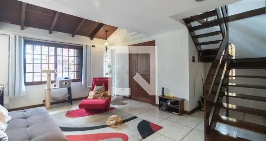 Casa para Venda - Partenon, 3 Quartos,  216 m² - Porto Alegre