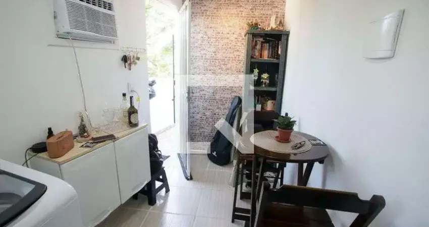 Apartamento para Venda - Pechincha, 1 Quarto,  28 m² - Rio de Janeiro