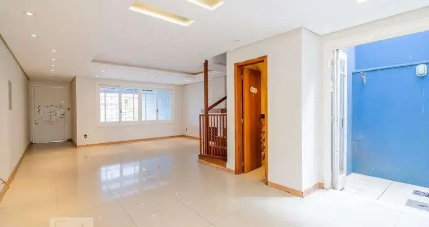 Casa para Venda - Cavalhada, 3 Quartos,  206 m² - Porto Alegre