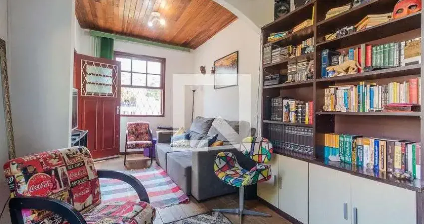 Casa para Venda - Nonoai, 2 Quartos,  326 m² - Porto Alegre