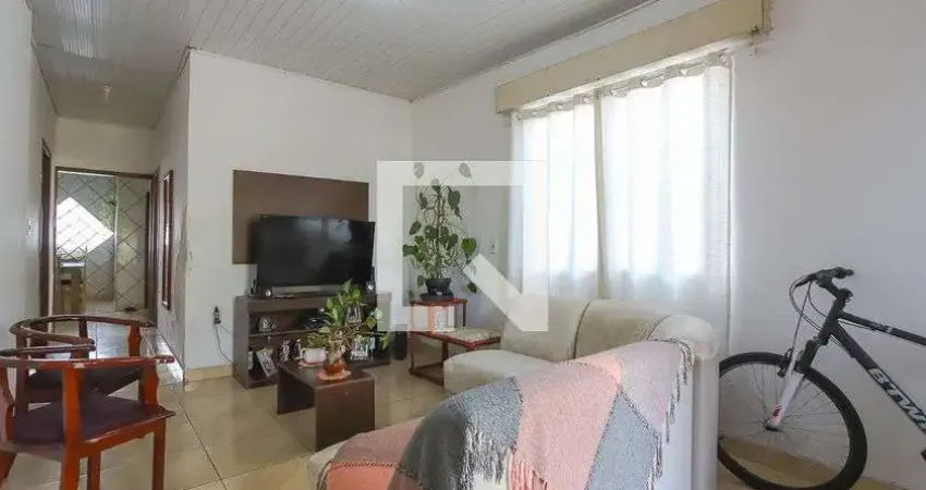 Casa para Venda - Jardim Itu-Sabará, 3 Quartos,  80 m² - Porto Alegre