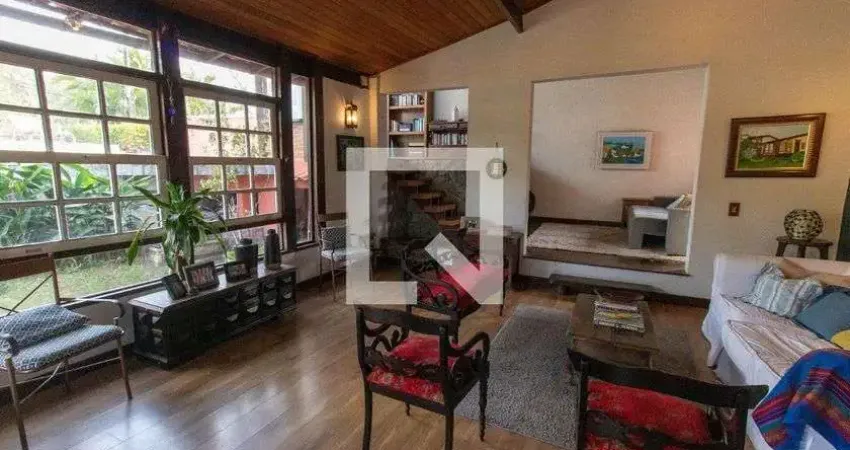 Casa para Venda - Maria Paula, 3 Quartos,  860 m² - Niterói