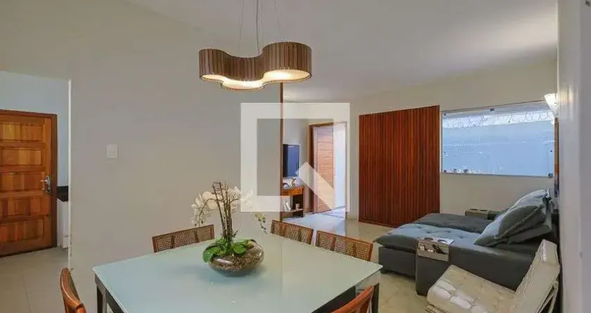 Casa para Venda - Serra, 4 Quartos,  300 m² - Belo Horizonte