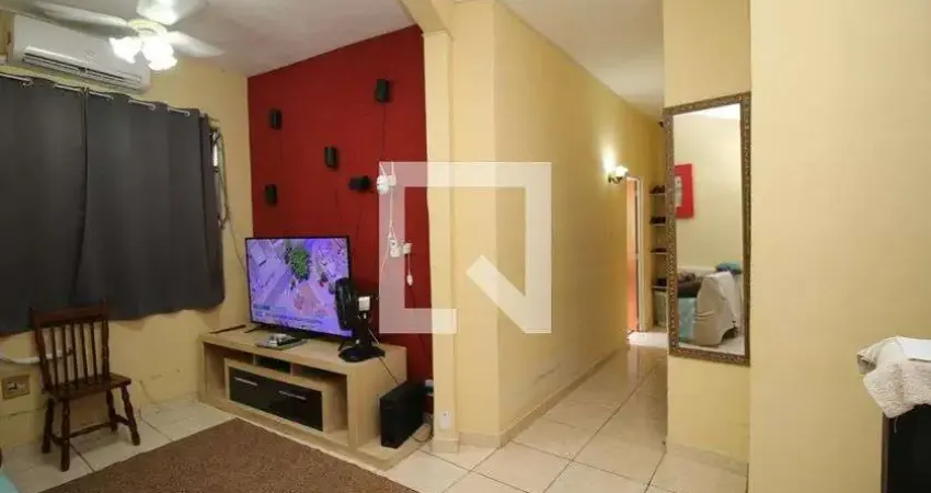 Casa para Venda - Olaria, 2 Quartos,  160 m² - Rio de Janeiro