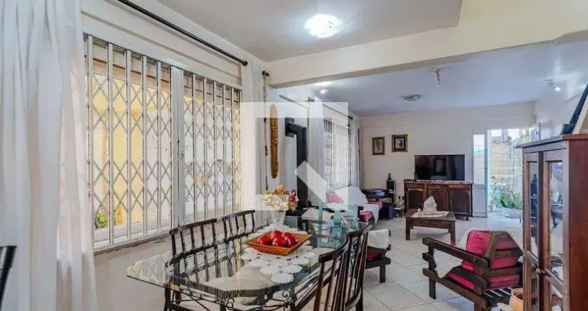Casa para Venda - Nonoai, 6 Quartos,  300 m² - Porto Alegre