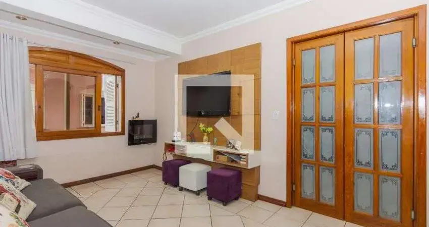 Casa para Venda - Sarandi, 5 Quartos,  250 m² - Porto Alegre
