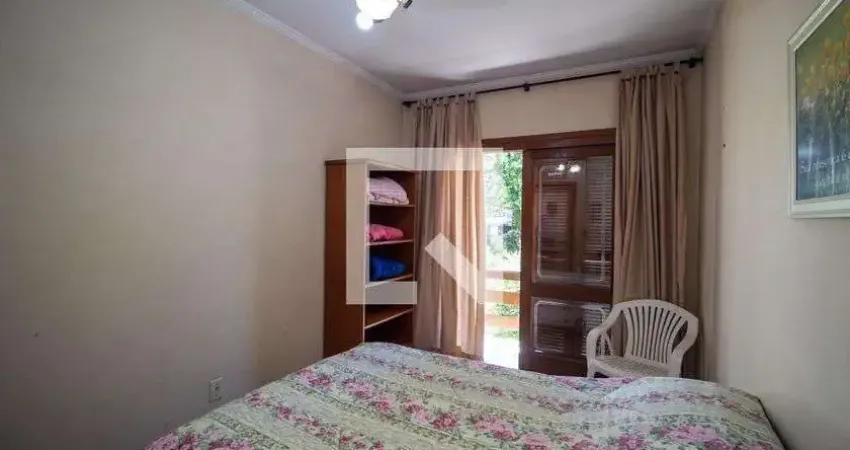 Casa para Venda - Medianeira, 3 Quartos,  300 m² - Porto Alegre