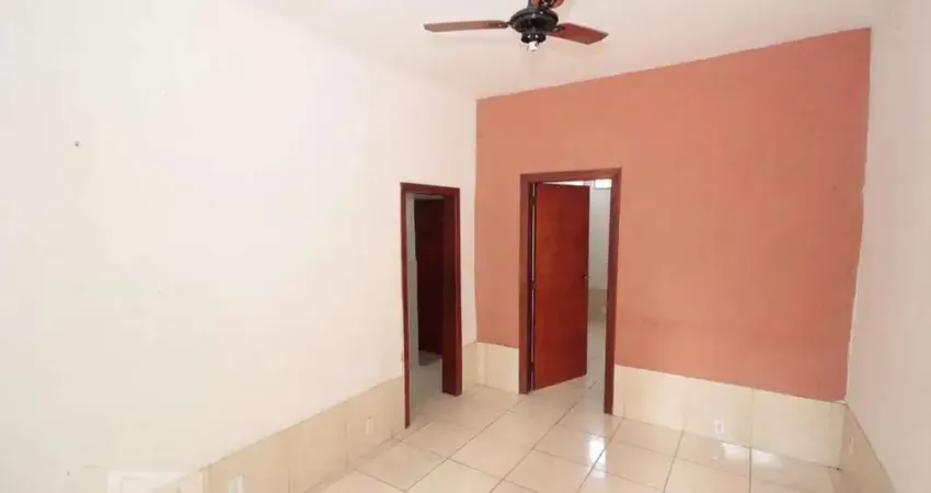 Casa para Venda - Piedade, 2 Quartos,  110 m² - Rio de Janeiro