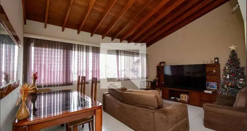 Casa para Venda - Nova Petrópolis, 4 Quartos,  233 m² - São Bernardo do Campo