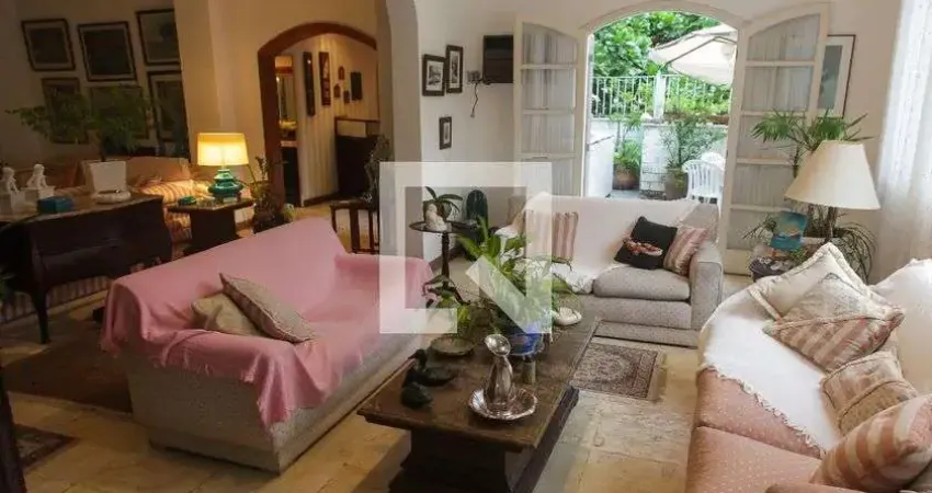 Cobertura para Venda - Copacabana, 3 Quartos,  500 m² - Rio de Janeiro