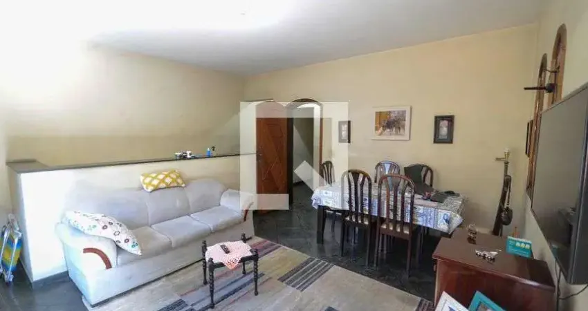 Casa para Venda - Vila Isabel, 2 Quartos,  320 m² - Rio de Janeiro