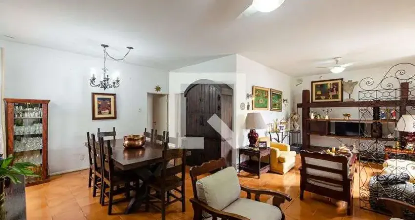 Casa para Venda - Icaraí, 4 Quartos,  218 m² - Niterói