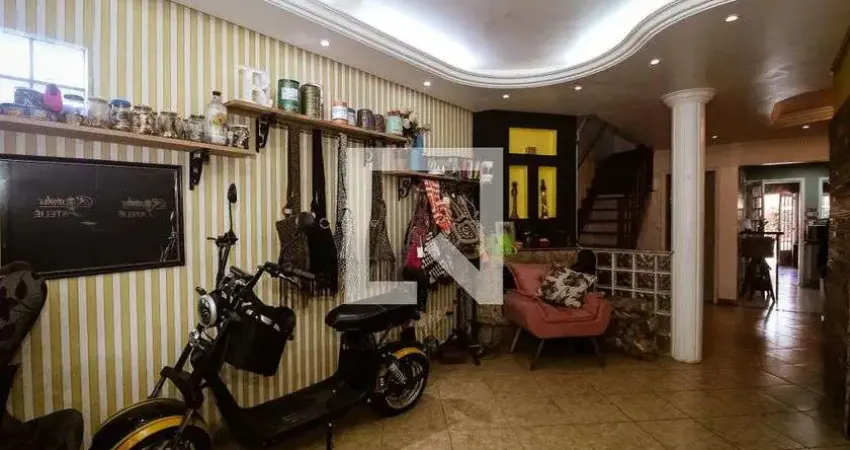 Casa para Venda - Campo Novo, 3 Quartos,  189 m² - Porto Alegre