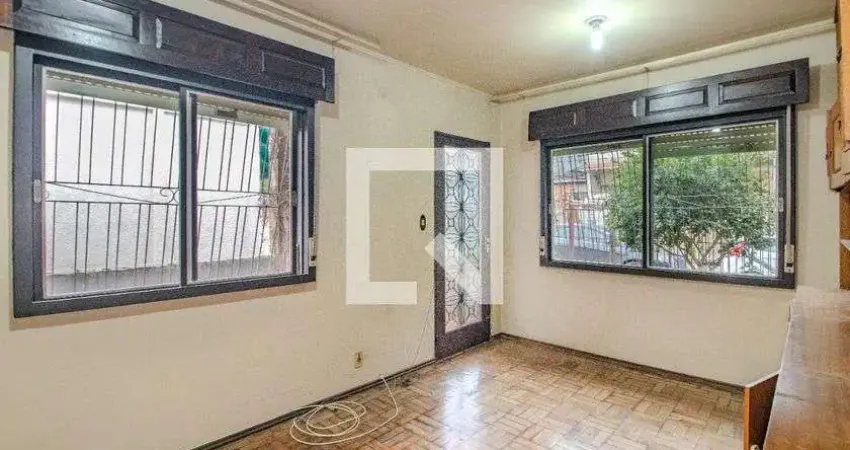 Casa para Venda - Jardim Itu-Sabará, 3 Quartos,  300 m² - Porto Alegre